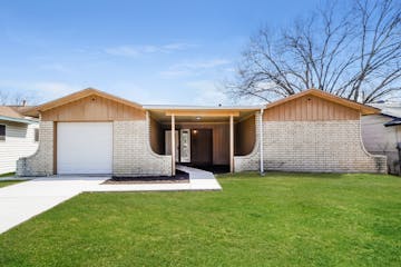 13406 Chesterton Dr San Antonio, TX 78217